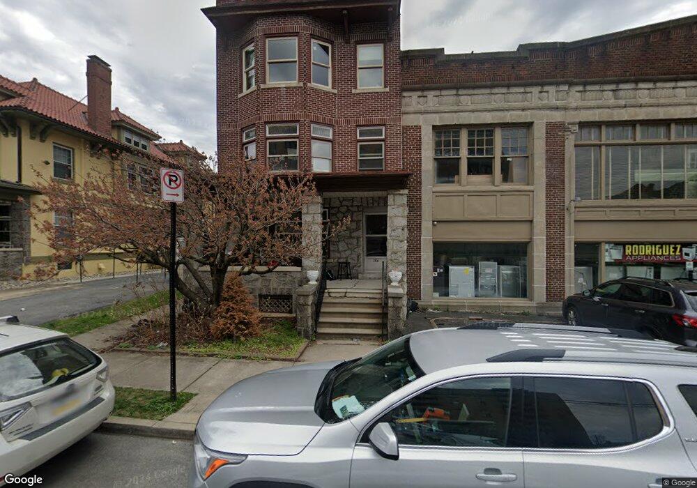 1516 W Walnut St, Allentown, PA 18102 - photo 1