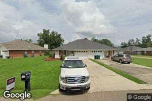 810 Eden Oaks Dr, Ponchatoula, LA 70454