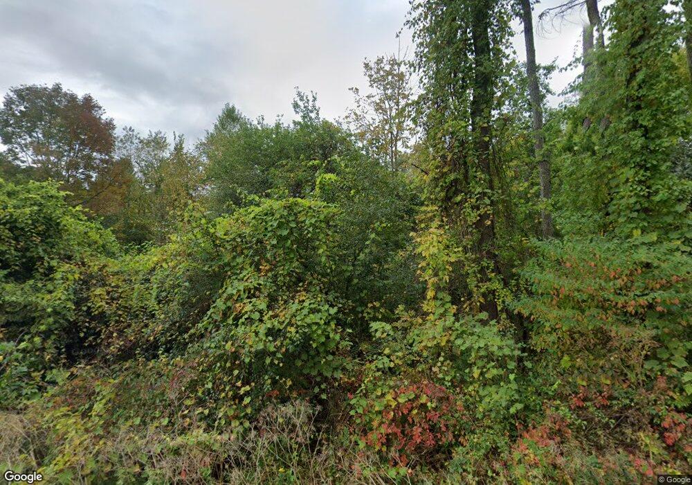 748 Matteson Rd, North Bennington, VT 05257 - photo 1