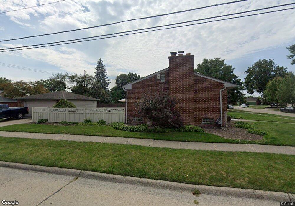 9855 Melbourne Ave, Allen Park, MI 48101 - photo 1