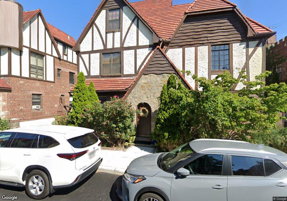 18929 37th Ave, Flushing, NY 11358 - photo 1