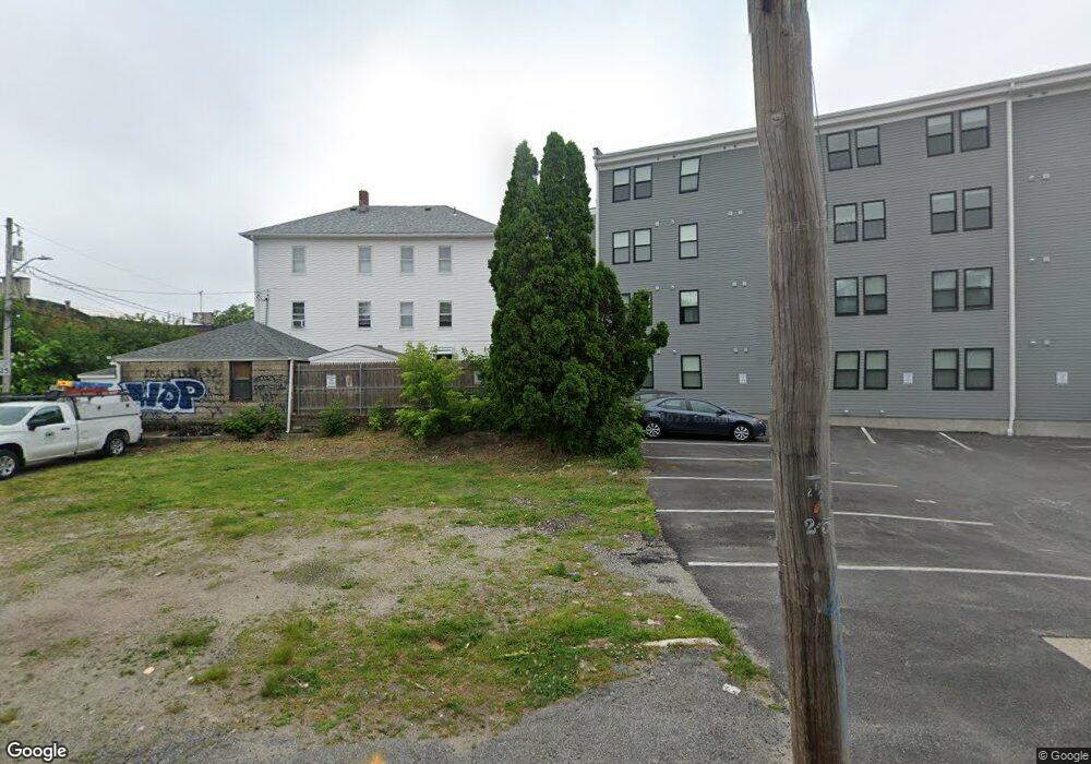 13 Vinton St, Providence, RI 02909 - photo 1