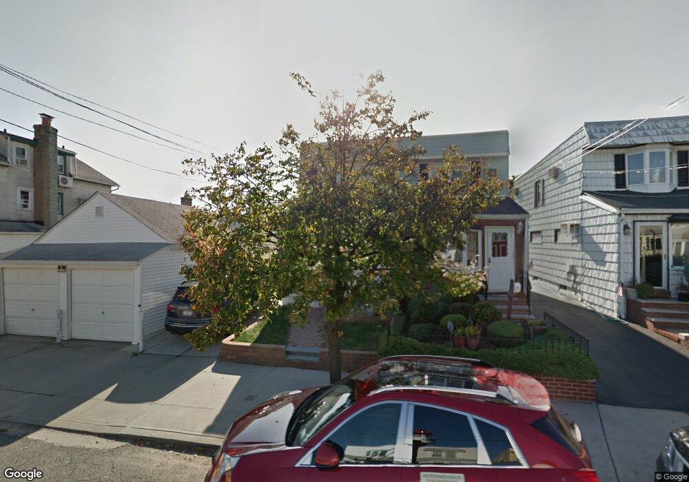 3250 201st St, Bayside, NY 11361 - photo 1