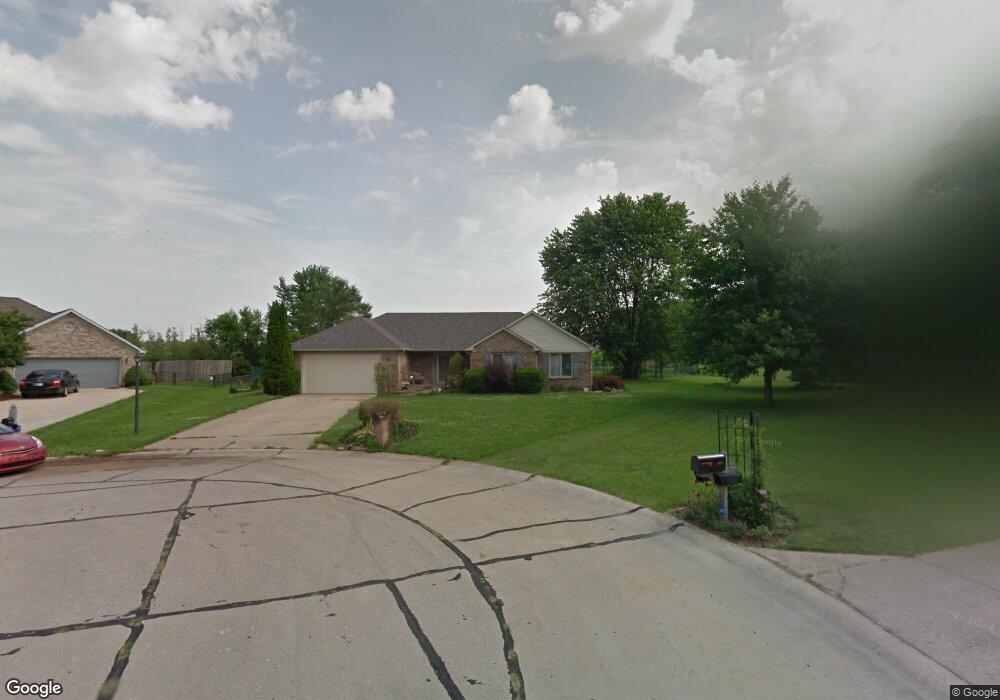 215 Hole in One Ct, Franklin, IN 46131 - photo 1