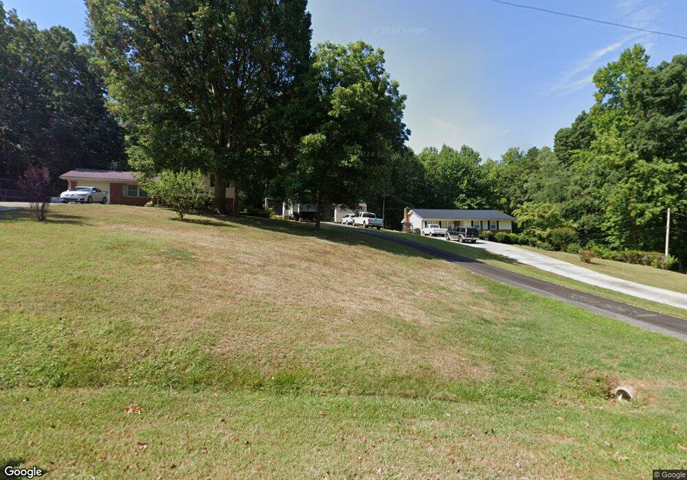 1536 Cliffwood Dr, Asheboro, NC 27205 - photo 1