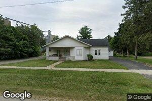 225 W Main St, Moweaqua, IL 62550