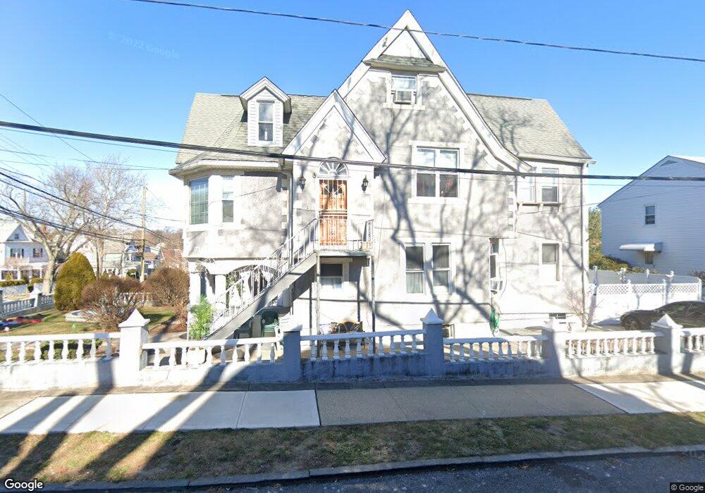 718 Palisade Ave, Yonkers, NY 10703 - photo 1
