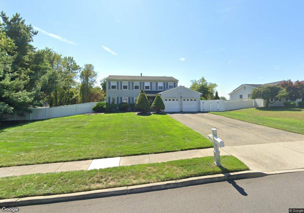 7 Mistletoe Ct, Howell, NJ 07731 - photo 1