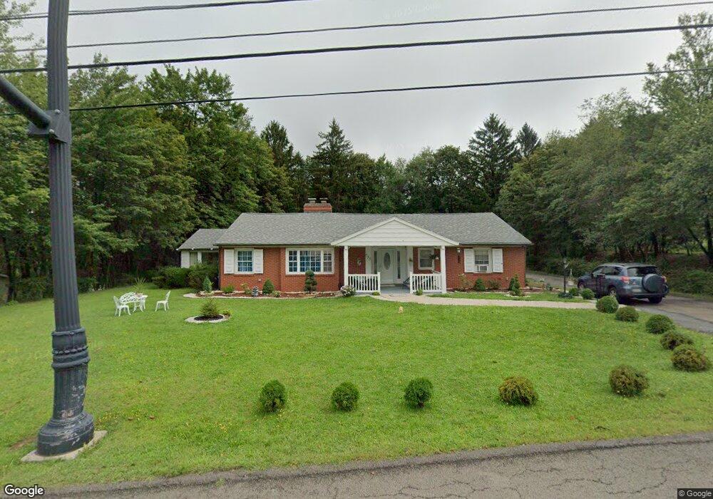 755 E Broad St, Hazleton, PA 18201 - photo 1