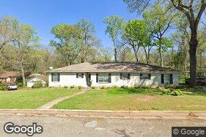 112 Glenwood Dr, Palestine, TX 75801