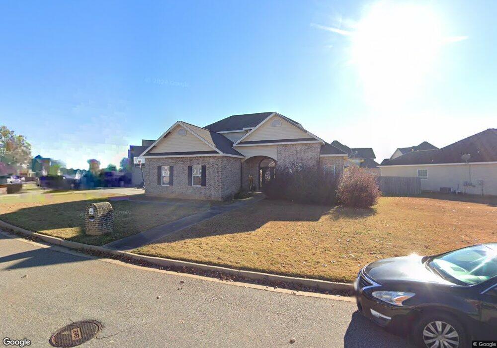 710 Broderick Cir, Warner Robins, GA 31088 - photo 1