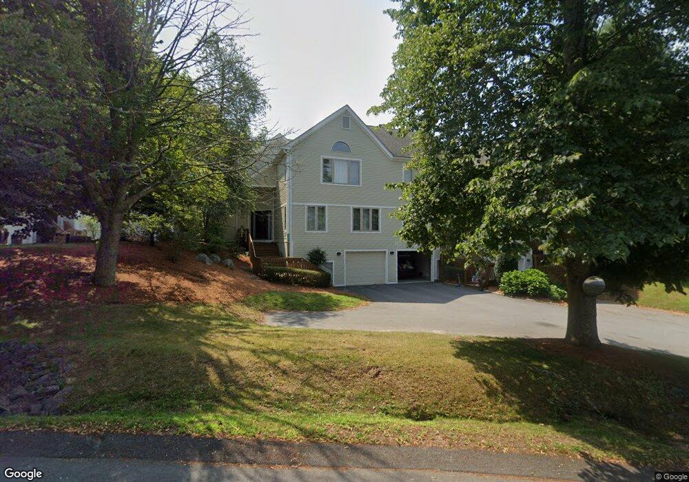 135 Fairway Dr unit 135, North Dartmouth, MA 02747 - photo 1