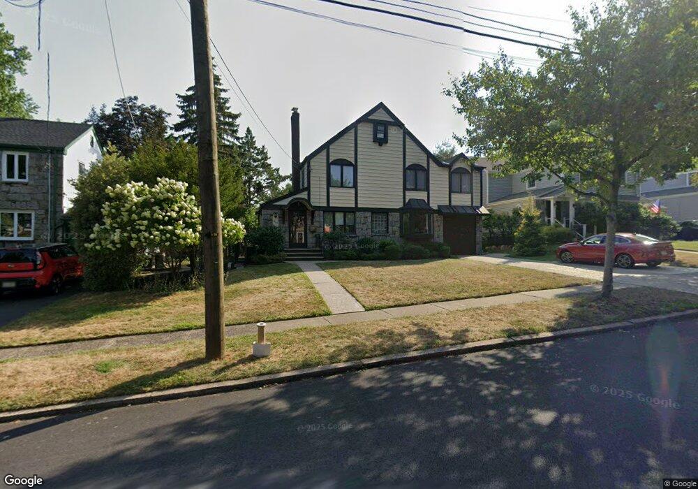 207 Voorhis Ave, River Edge, NJ 07661 - photo 1