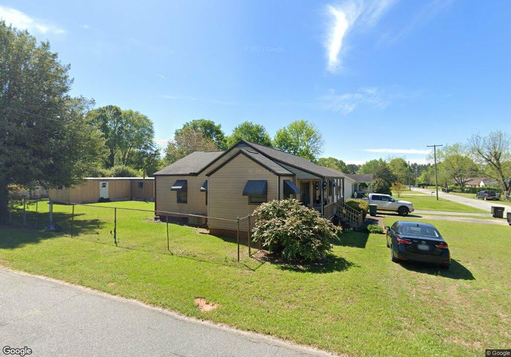 202 Moye St, Barnesville, GA 30204 - photo 1