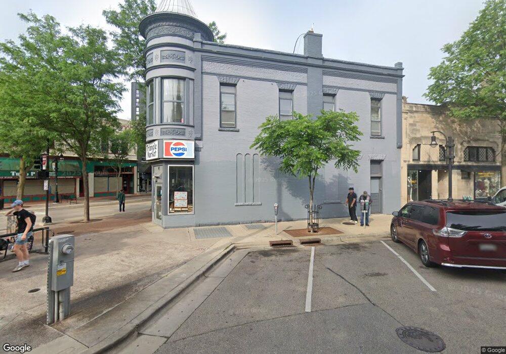 302 State St unit 12, Madison, WI 53703 - photo 1