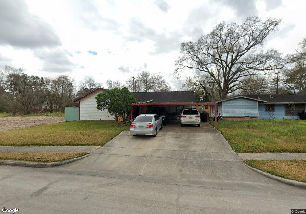 5220 Dewberry St, Houston, TX 77021 - photo 1