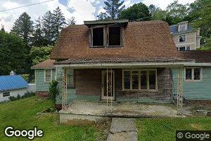 201 Duhring Ave, Bramwell, WV 24715