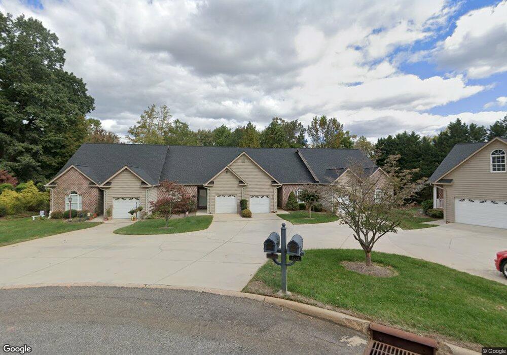 1521 Forest Park Dr, Statesville, NC 28677 - photo 1