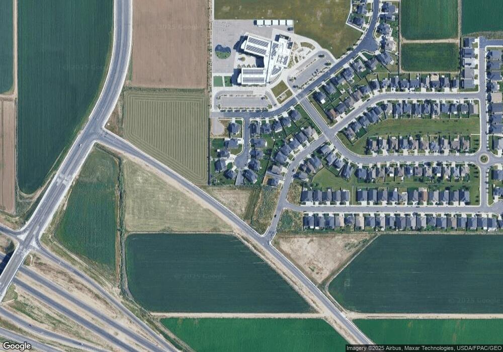 485 S Harmony Ct, Layton, UT 84041 - photo 1