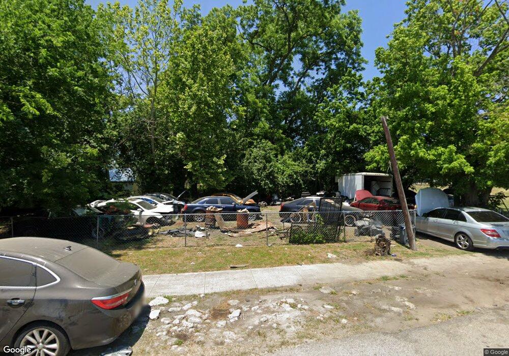 6401 Sayers St, Houston, TX 77026 - photo 1