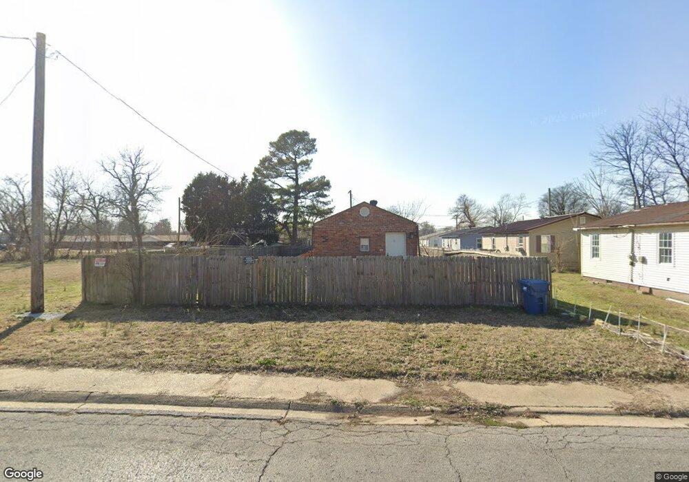 722 Russell St, New Madrid, MO 63869 - photo 1