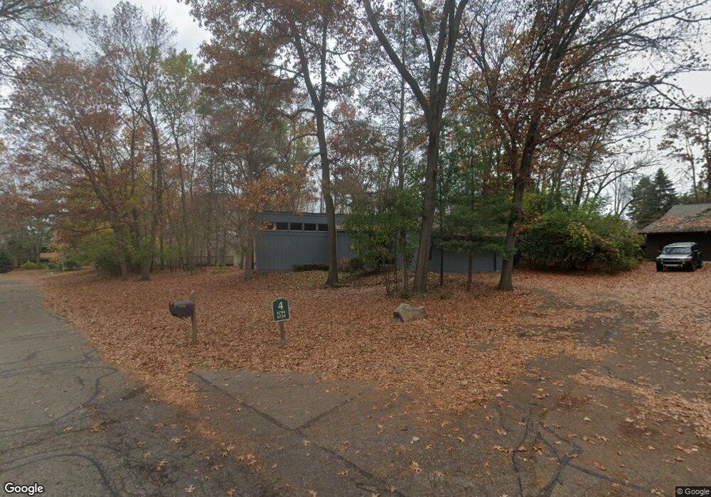 6708 Red Cedar Ln unit 33, West Bloomfield, MI 48324 - photo 1