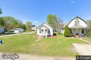 742 Englewood Ave, Waterloo, IA 50701