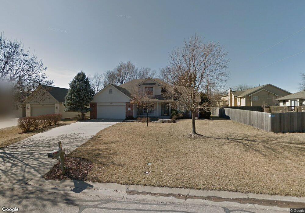 3201 SW Mowbray Rd, Topeka, KS 66614 - photo 1