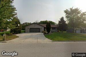 1209 Stonebridge Dr, Sheboygan, WI 53083