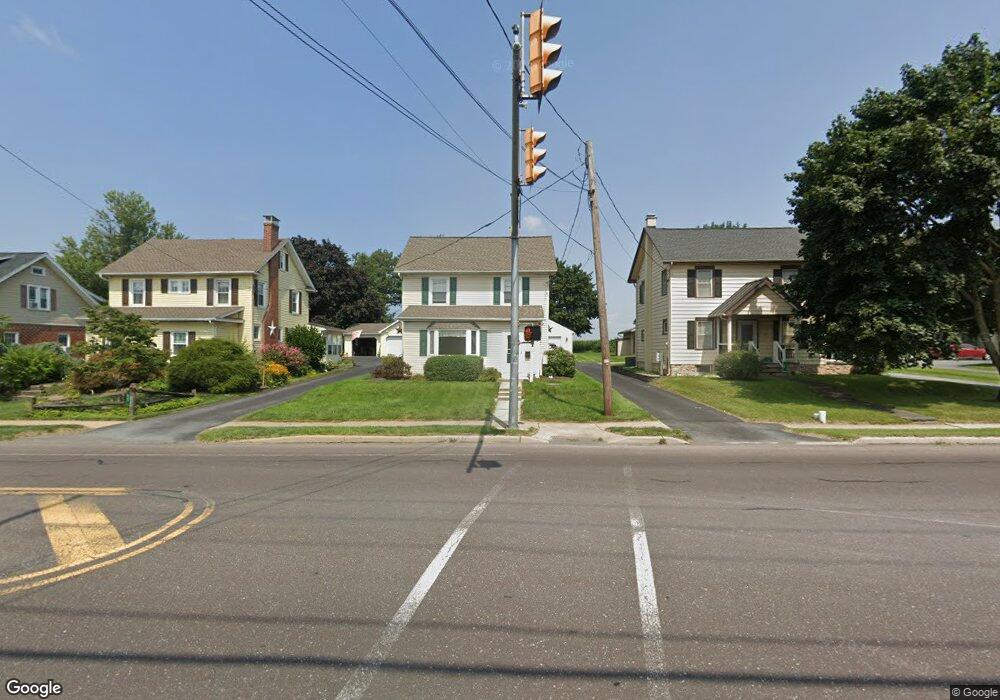 67 E Main St, Leola, PA 17540 - photo 1