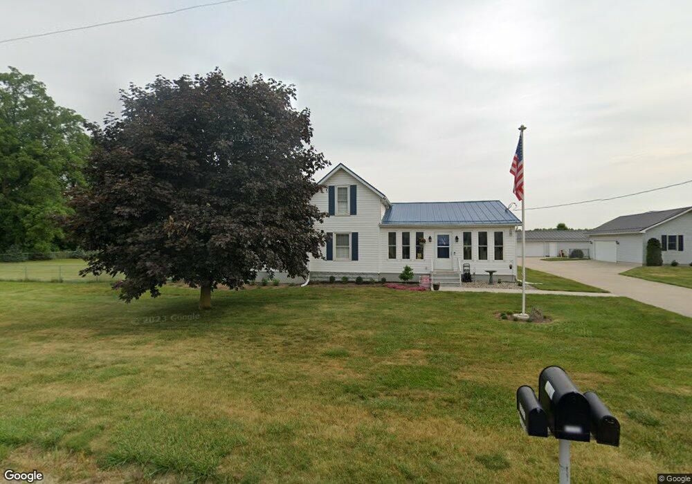 13761 Osborne Rd, Wakarusa, IN 46573 - photo 1