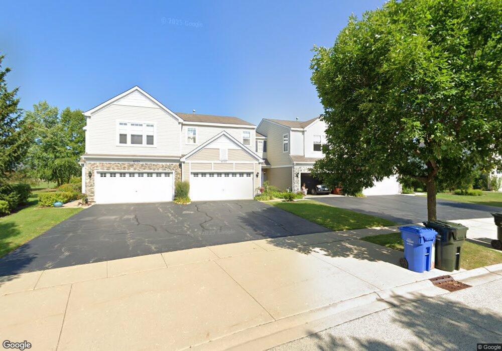 6727 Slate Dr unit 902, Carpentersville, IL 60110 - photo 1