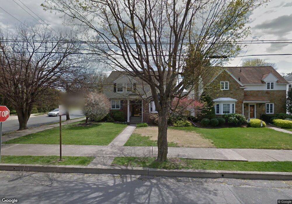 599 Meadowland Ave, Kingston, PA 18704 - photo 1