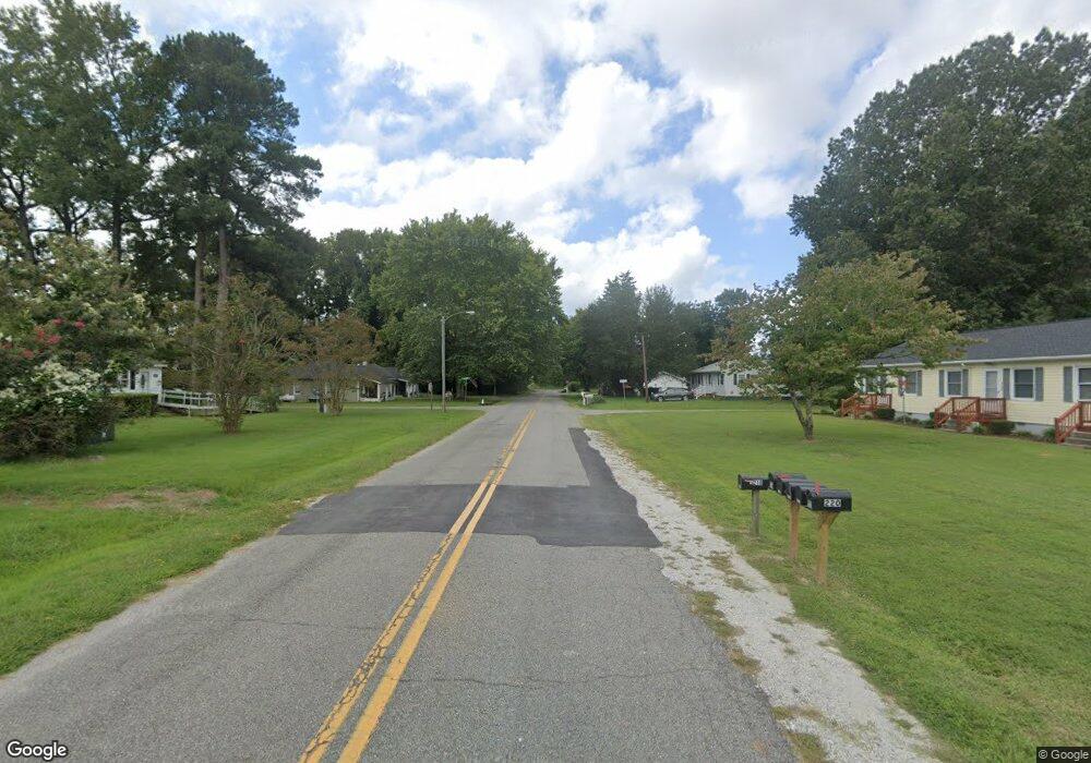 210 W Magnolia Ave, West Point, VA 23181 - photo 1