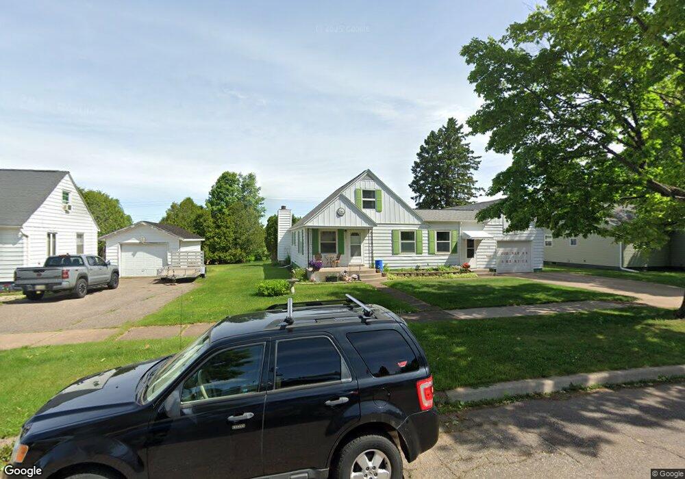 733 Duncan Ave, Ishpeming, MI 49849 - photo 1