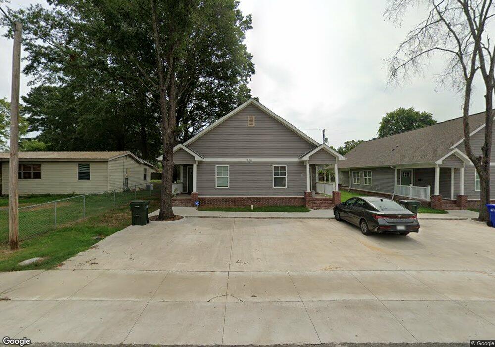 424 Mildred St, Conway, AR 72034 - photo 1