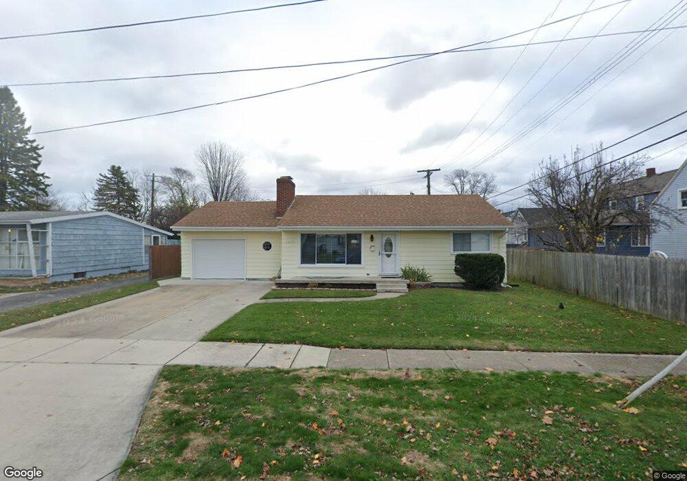 1220 19th St, Port Huron, MI 48060 - photo 1