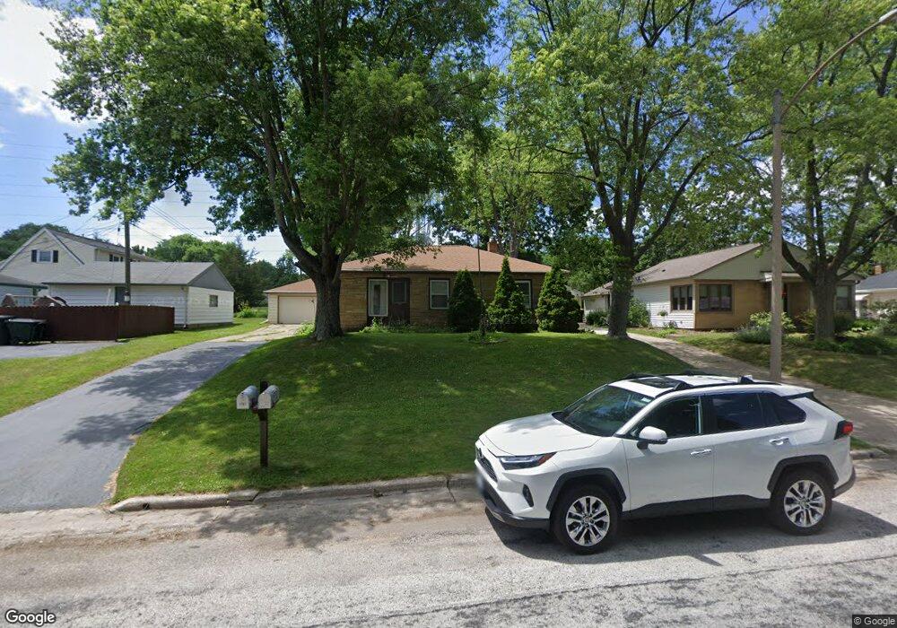 1721 N 119th St, Milwaukee, WI 53226 - photo 1