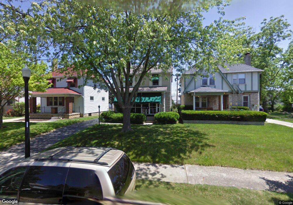 694 Wiltshire Rd, Columbus, OH 43204 - photo 1