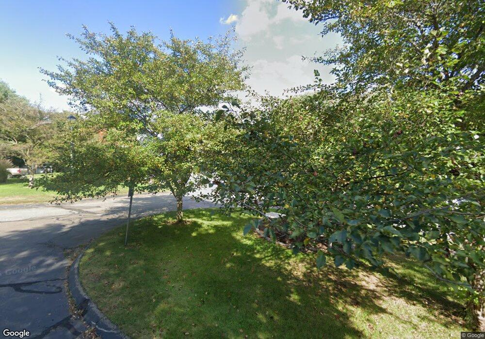 47 Red Cedar Cir, Orange, CT 06477 - photo 1