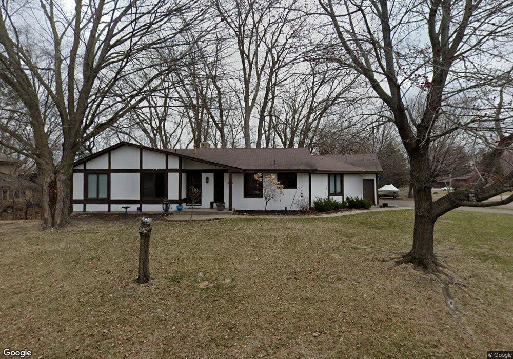 3887 Vandan Rd, Minnetonka, MN 55345 - photo 1