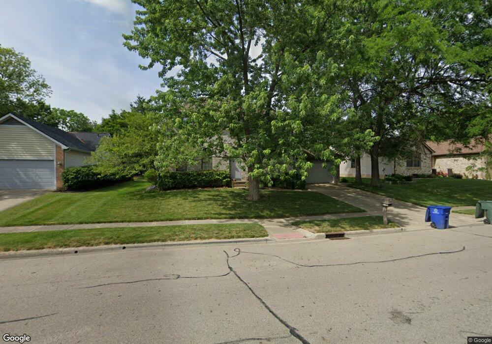 6174 Billington Dr, Columbus, OH 43213 - photo 1