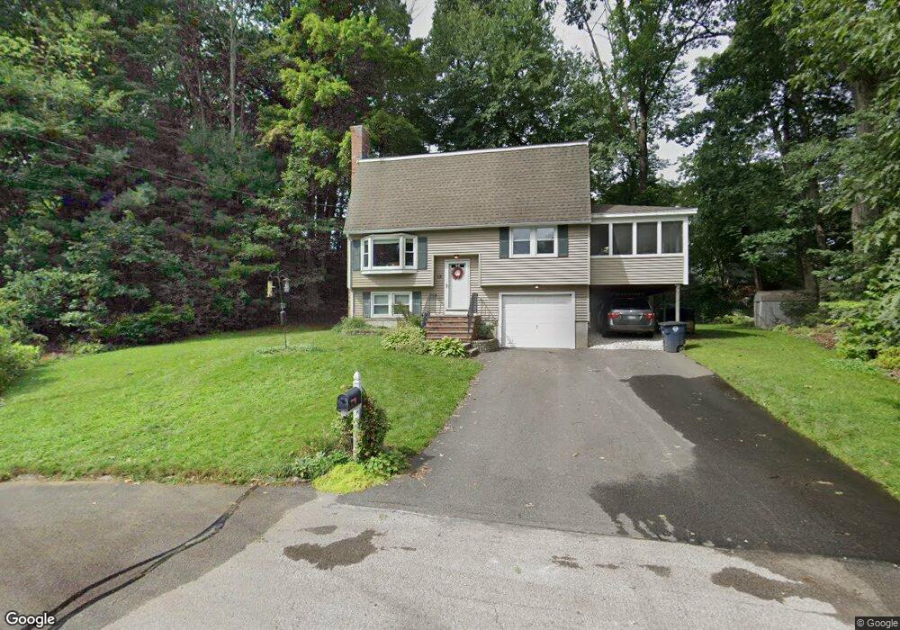 12 Nutmeg Dr, Nashua, NH 03062 - photo 1