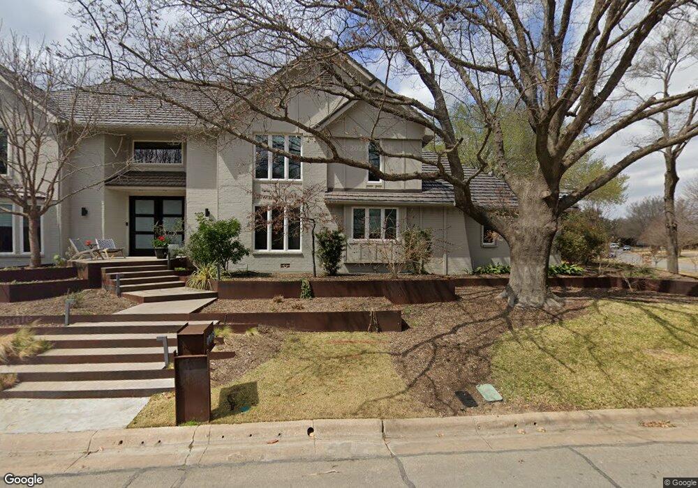 1018 Loch Lomond Dr, Arlington, TX 76012 - photo 1