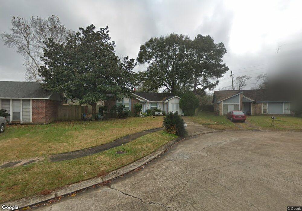 1527 S Sugar Ridge Rd, Laplace, LA 70068 - photo 1