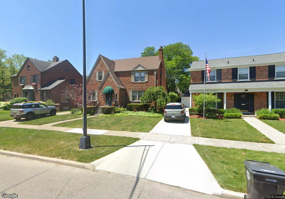 177 Beaupre Ave, Grosse Pointe Farms, MI 48236 - photo 1