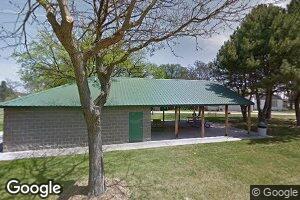 204 W 5th St, Gordon, NE 69343