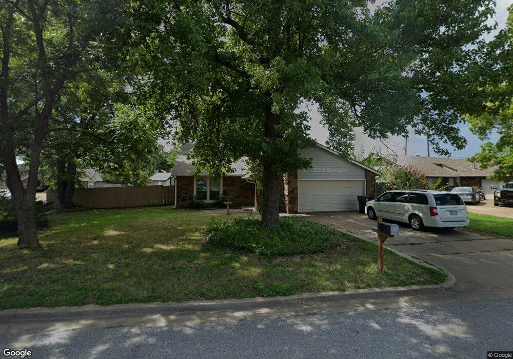 4804 S Birch Ave, Broken Arrow, OK 74011 - photo 1