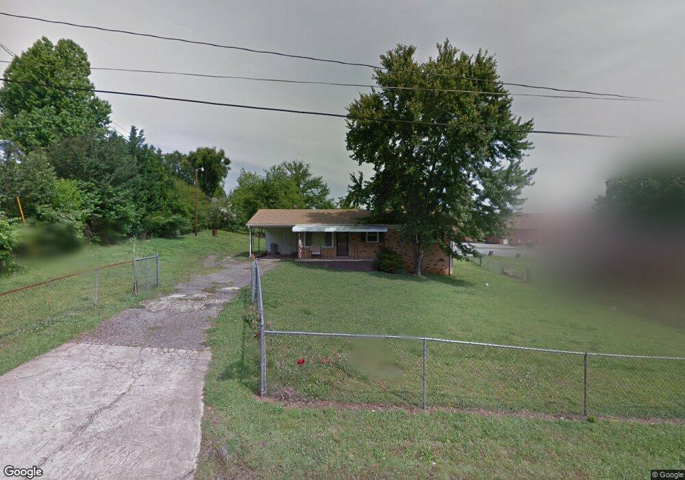 2310 Woodleaf Dr, Gastonia, NC 28052 - photo 1