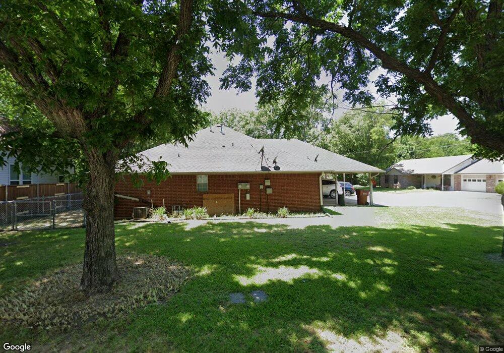 703 W 8th St unit 703, Bonham, TX 75418 - photo 1